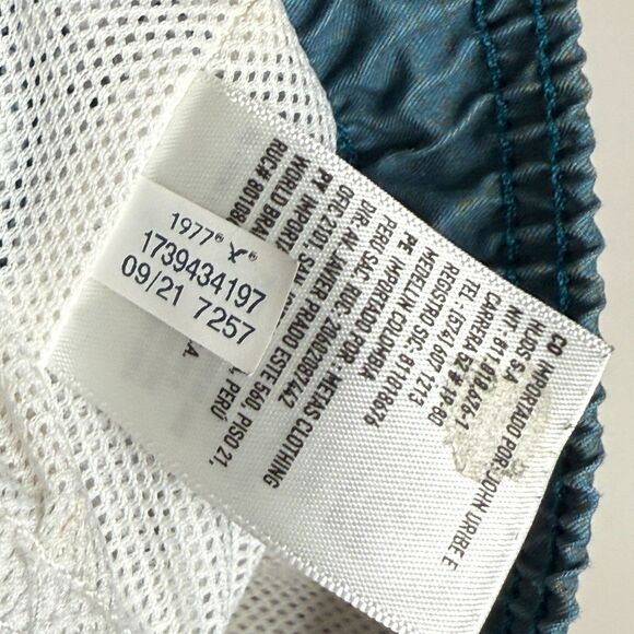 American Eagle Mens Swim Trunks Large Blue Pink Gradient Mountains Beach Resort - Picture 8 of 11